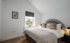 Marygate - Garden View Apartment